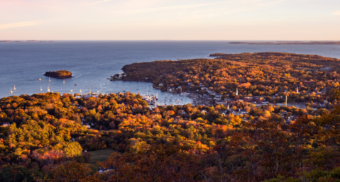 overview of the changing colors in Camden, Maine